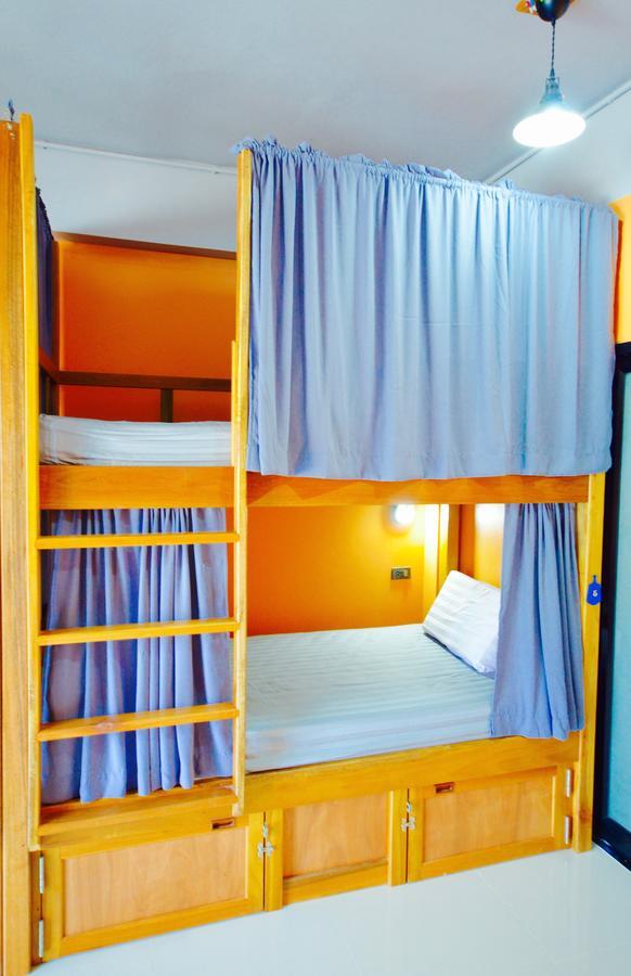 Nomad Hostel Krabi town Dış mekan fotoğraf