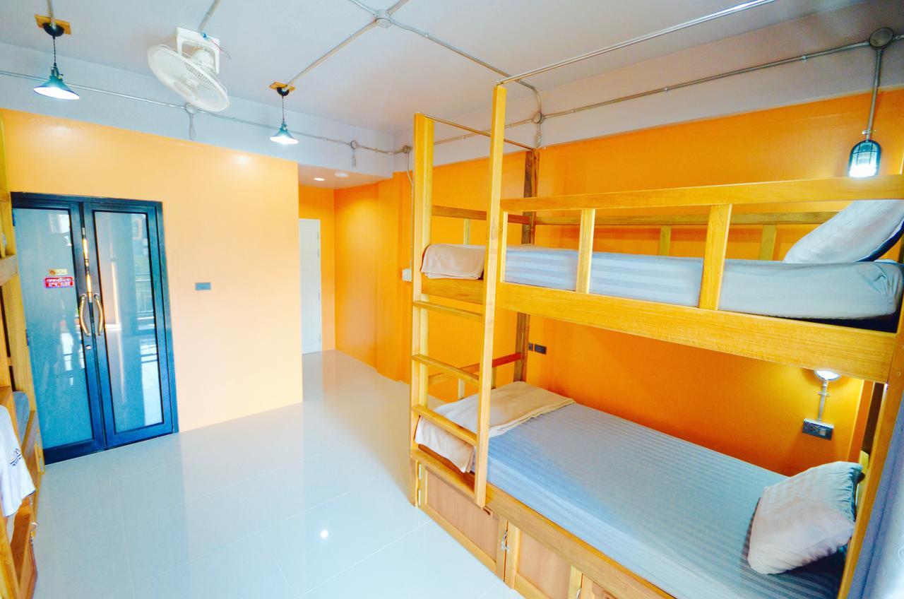 Nomad Hostel Krabi town Dış mekan fotoğraf