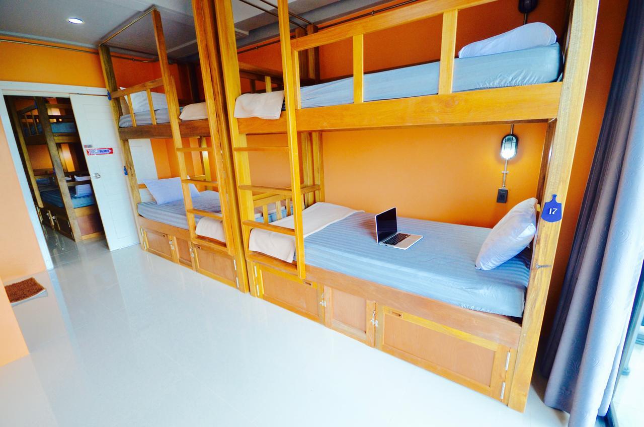 Nomad Hostel Krabi town Dış mekan fotoğraf