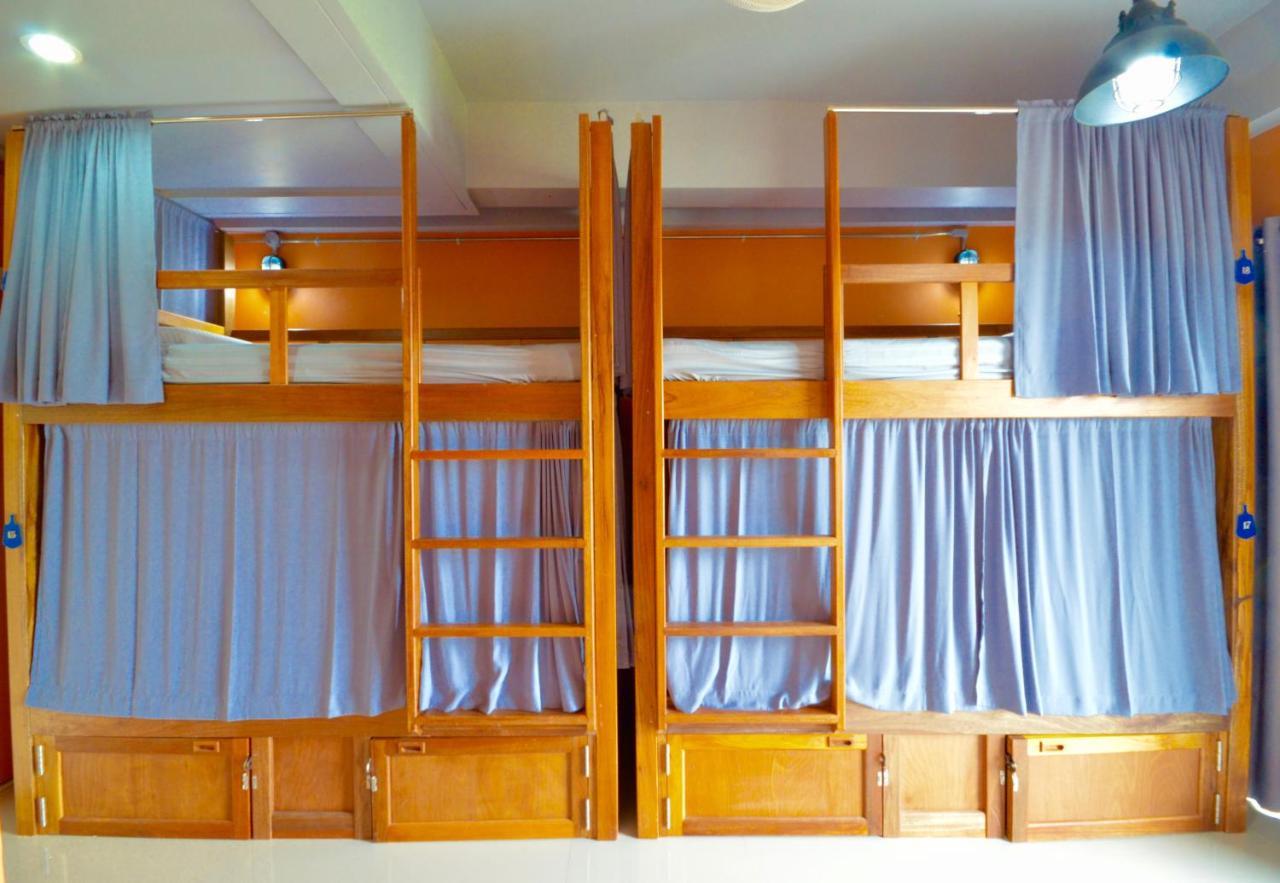 Nomad Hostel Krabi town Dış mekan fotoğraf
