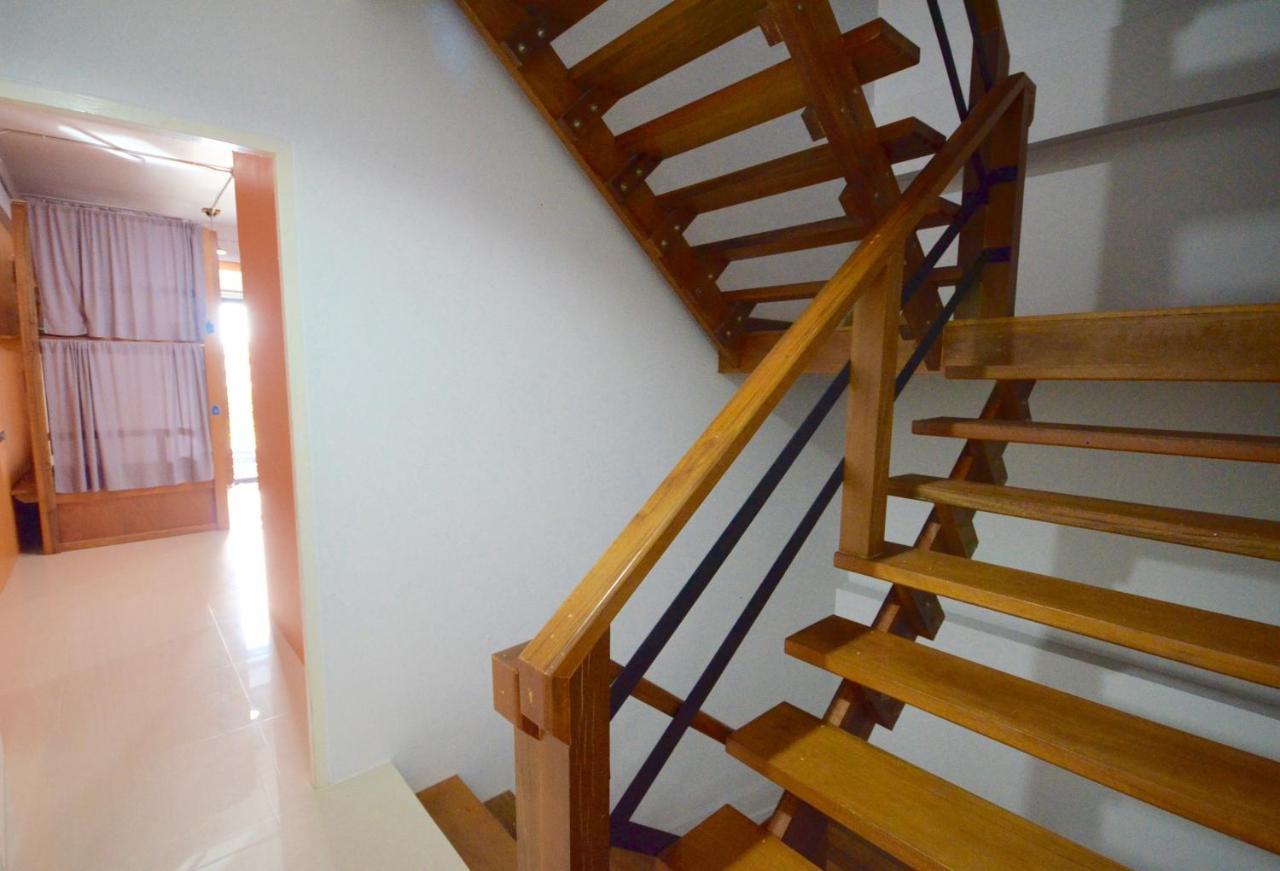 Nomad Hostel Krabi town Dış mekan fotoğraf