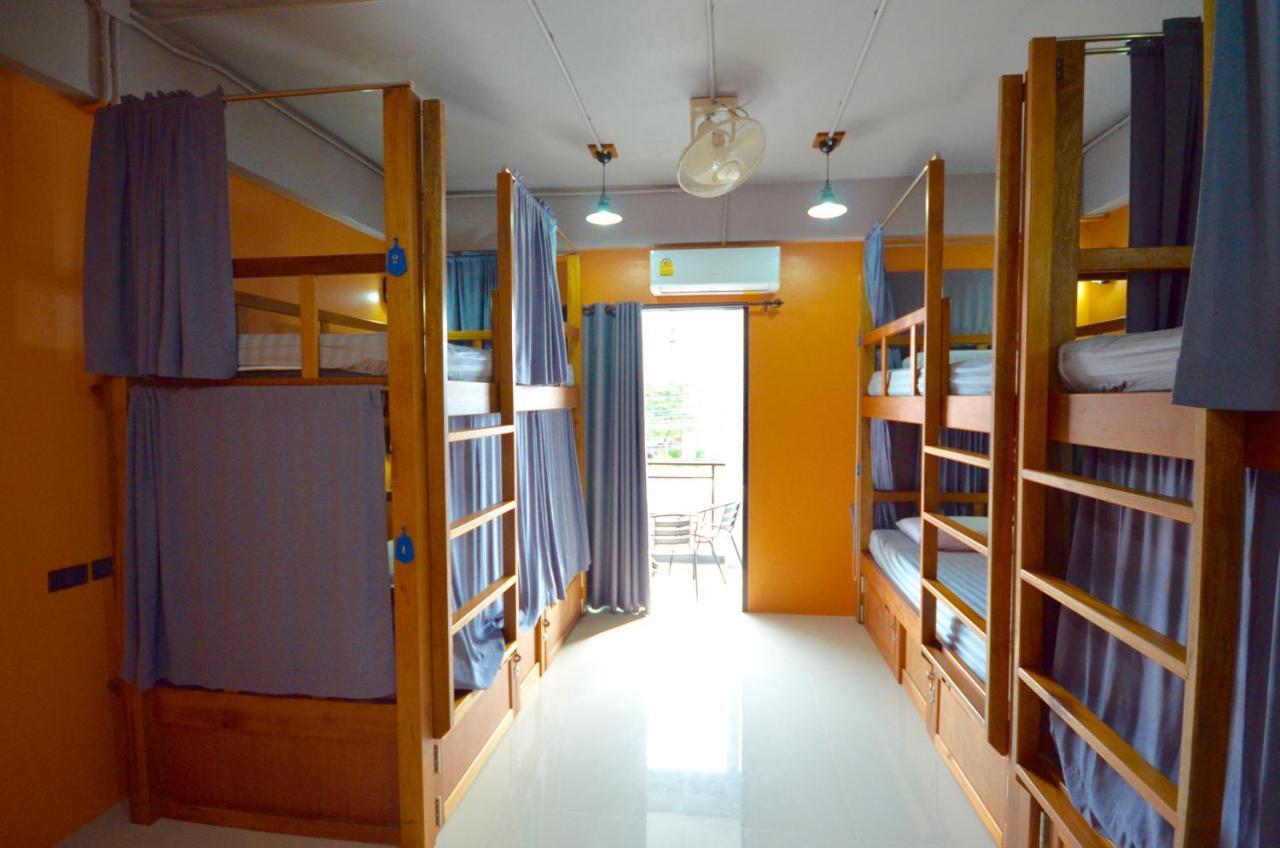 Nomad Hostel Krabi town Dış mekan fotoğraf